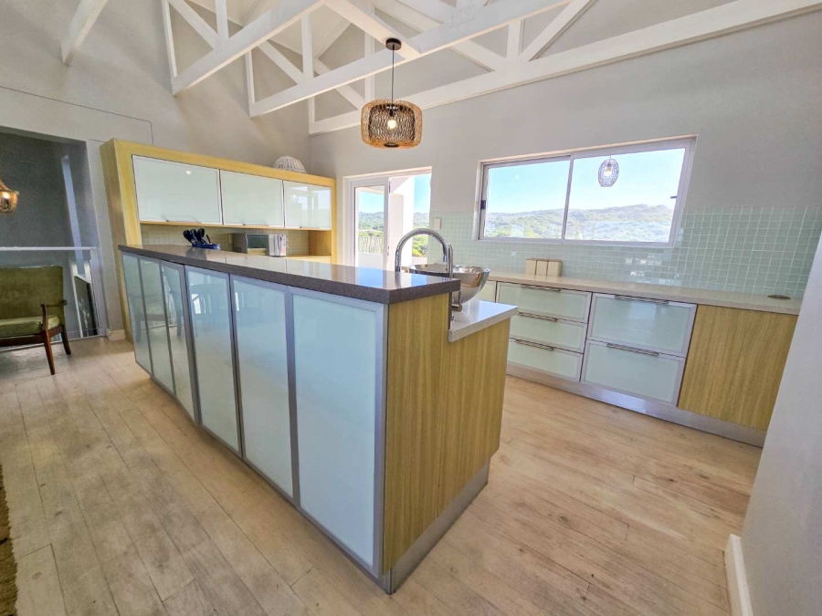 4 Bedroom Property for Sale in Stilbaai Oos Western Cape
